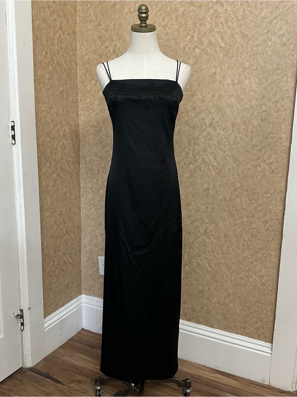 VTG Y2K 90s Black Satin Floral Beaded Strappy  Square Neck Prom Dress